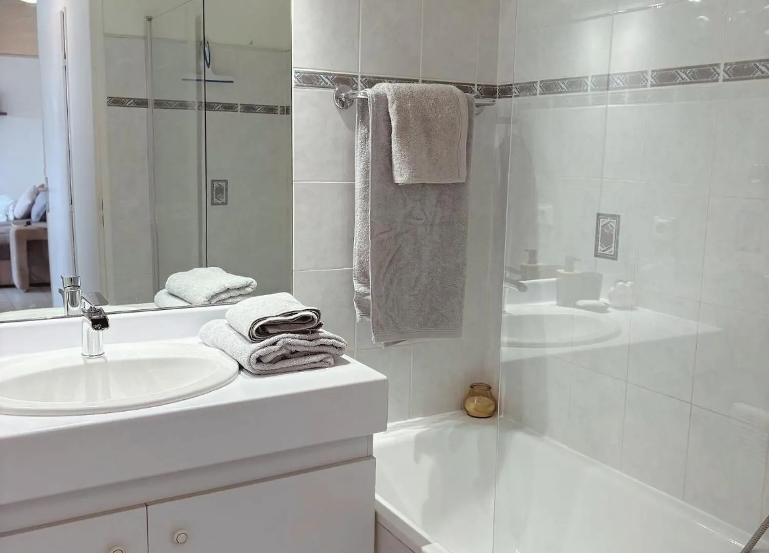 Short Time Suites Frejus 