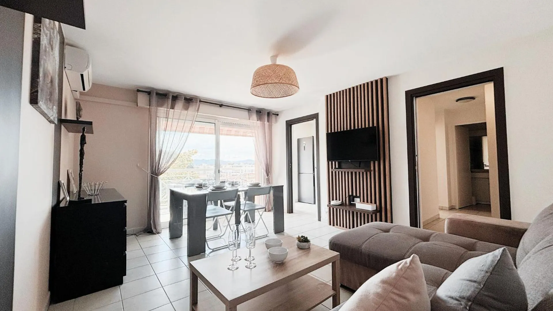 Apartment Short Time Suites Frejus 