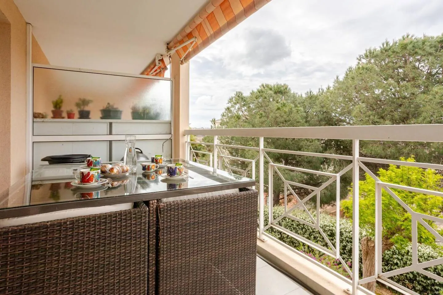 Short Time Suites Frejus 
